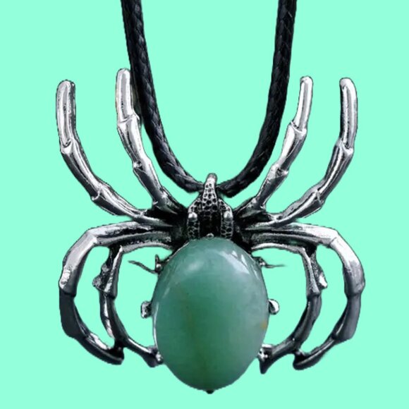 Green Aventurine Stone Spider Brooch Pendant Necklace Healing Gemstone Pendant - Picture 5 of 5